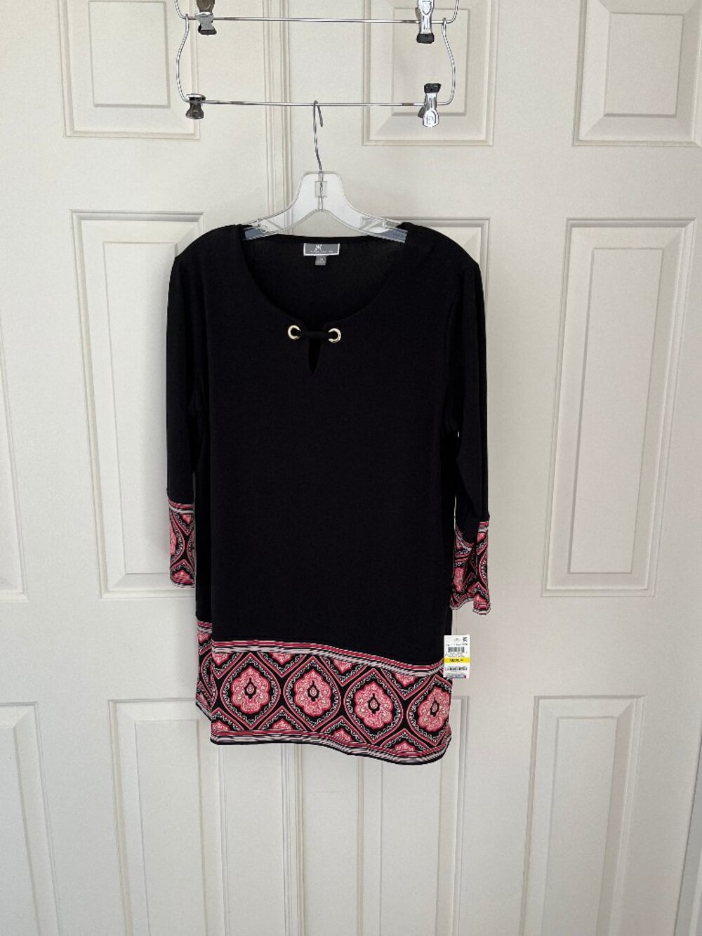 JM "Pretty Palette" Long Black Blouse with Patterned Cuffs and Bottom, Size Medi